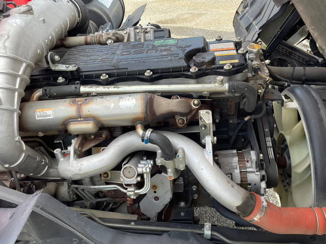 三菱ふそうファイタークレーン4段中型（4t）[写真15]