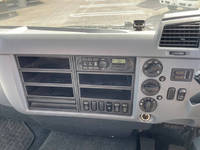 三菱ふそうファイタークレーン4段中型（4t）[写真20]