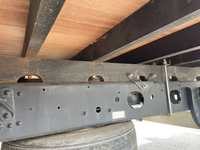 三菱ふそうファイタークレーン4段中型（4t）[写真26]