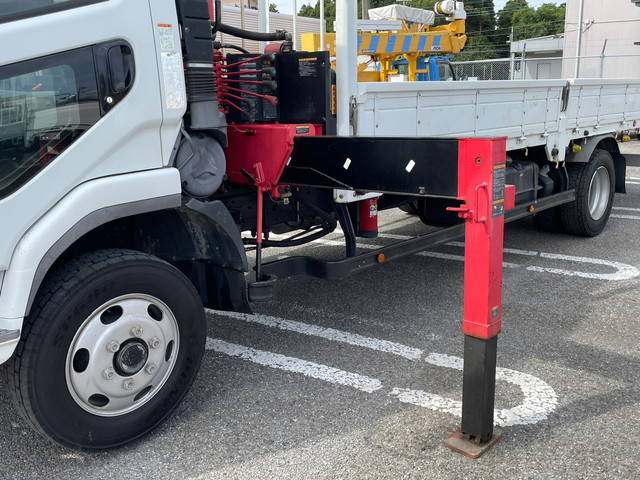 三菱ふそうファイタークレーン4段中型（4t）[写真34]