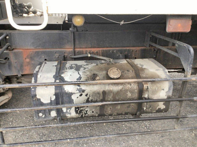 三菱ふそうスーパーグレート深ダンプ（土砂禁ダンプ）大型（10t）[写真23]