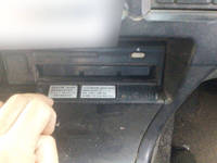 三菱ふそうスーパーグレート深ダンプ（土砂禁ダンプ）大型（10t）[写真36]