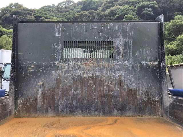 日野レンジャーダンプ中型（4t）[写真14]