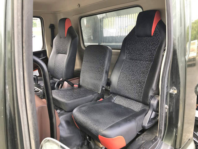 日野レンジャーダンプ中型（4t）[写真31]