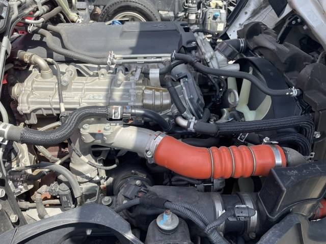 三菱ふそうキャンタークレーン4段小型（2t・3t）[写真30]