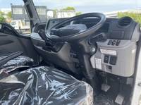 三菱ふそうキャンタークレーン4段小型（2t・3t）[写真34]