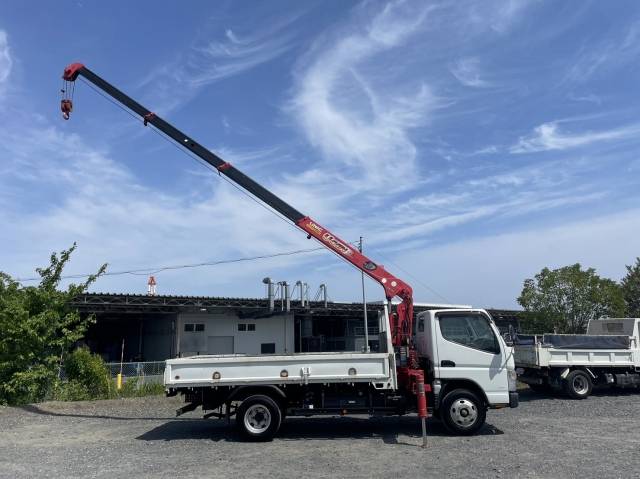 三菱ふそうキャンタークレーン4段小型（2t・3t）[写真08]