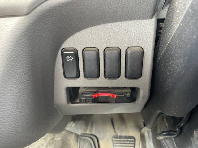 三菱ふそうキャンターダンプ小型（2t・3t）[写真37]