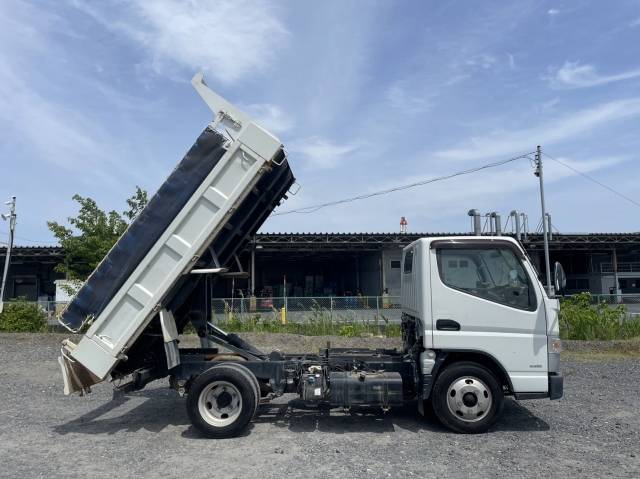 三菱ふそうキャンターダンプ小型（2t・3t）[写真06]