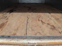 三菱ふそうキャンターアルミバン小型（2t・3t）[写真11]