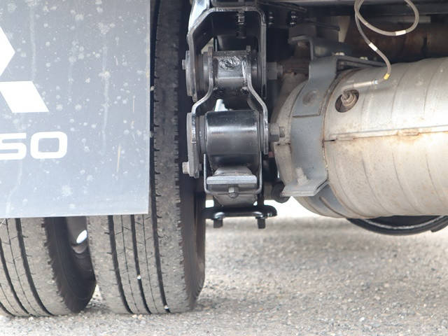 三菱ふそうキャンターアルミバン小型（2t・3t）[写真26]