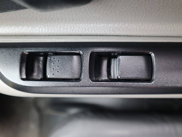 三菱ふそうキャンターアルミバン小型（2t・3t）[写真38]