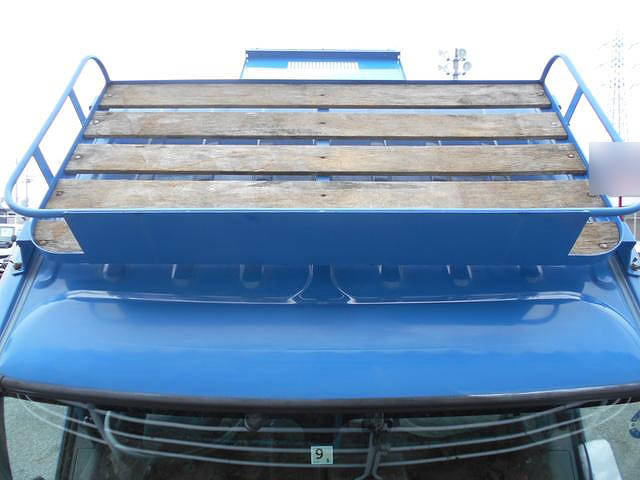 トヨタトヨエースダンプ小型（2t・3t）[写真10]