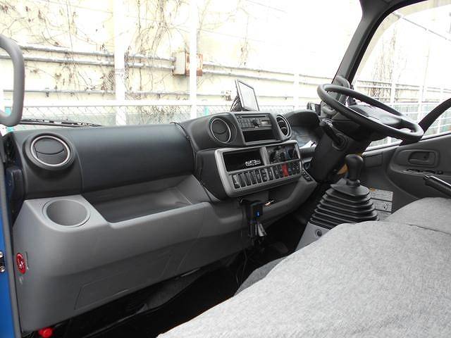 トヨタトヨエースダンプ小型（2t・3t）[写真19]