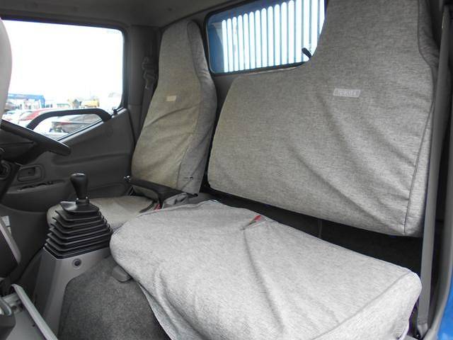 トヨタトヨエースダンプ小型（2t・3t）[写真20]
