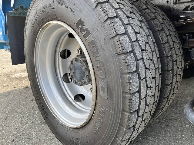 UDトラックスコンドルパッカー車（塵芥車）増トン（6t・8t）[写真17]