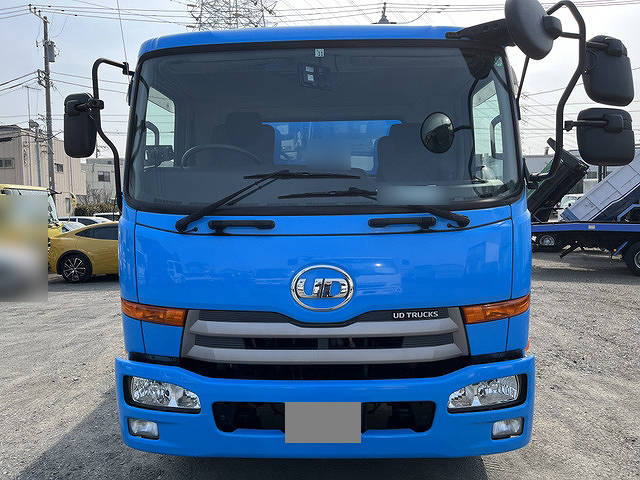 UDトラックスコンドルパッカー車（塵芥車）増トン（6t・8t）[写真03]