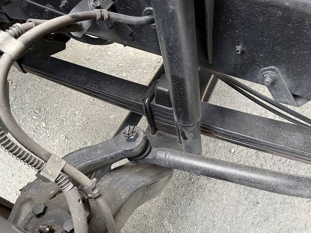 UDトラックスコンドルパッカー車（塵芥車）増トン（6t・8t）[写真34]