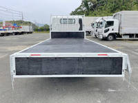 三菱ふそうキャンター平ボディ小型（2t・3t）[写真10]