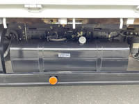 三菱ふそうキャンター平ボディ小型（2t・3t）[写真21]