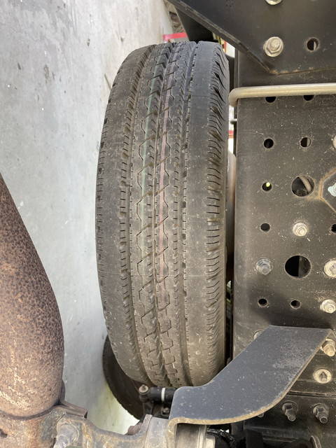 三菱ふそうキャンター平ボディ小型（2t・3t）[写真22]