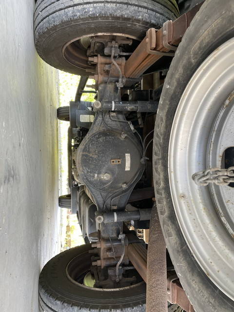 三菱ふそうキャンター平ボディ小型（2t・3t）[写真26]