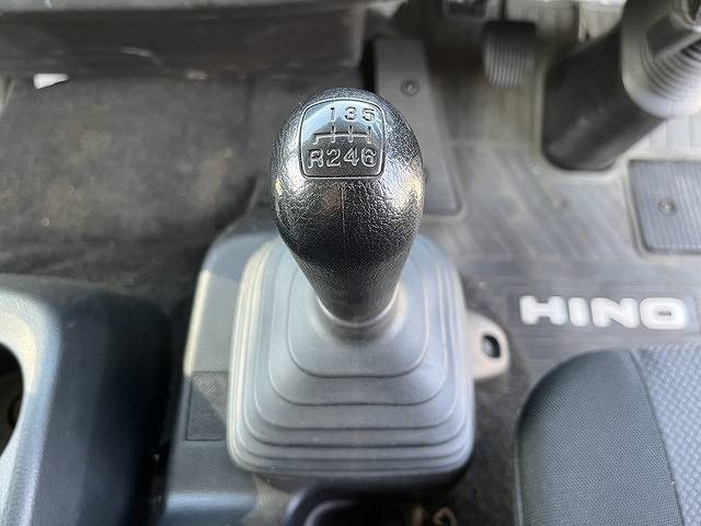 日野レンジャーアルミブロック中型（4t）[写真26]