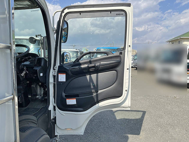 日野レンジャーアルミブロック中型（4t）[写真30]