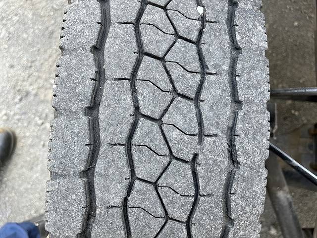 日野レンジャーアルミブロック中型（4t）[写真37]