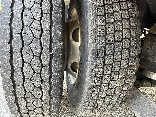 日野レンジャーアルミブロック中型（4t）[写真38]