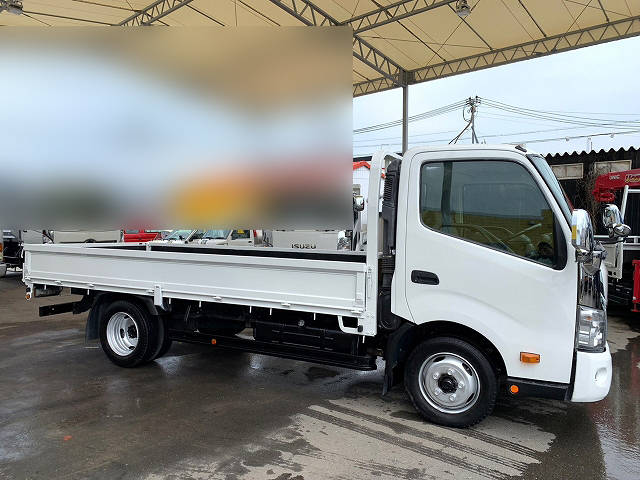 日野デュトロ平ボディ小型（2t・3t）[写真04]