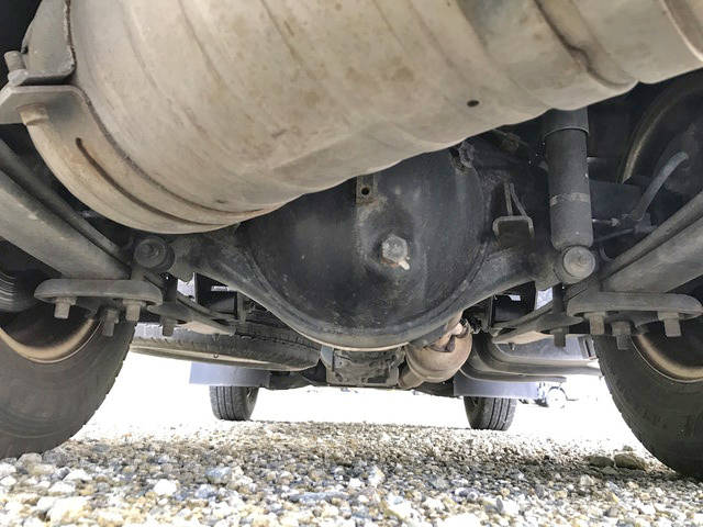 三菱ふそうキャンターアルミバン小型（2t・3t）[写真24]