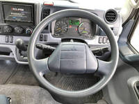 三菱ふそうキャンターアルミバン小型（2t・3t）[写真35]