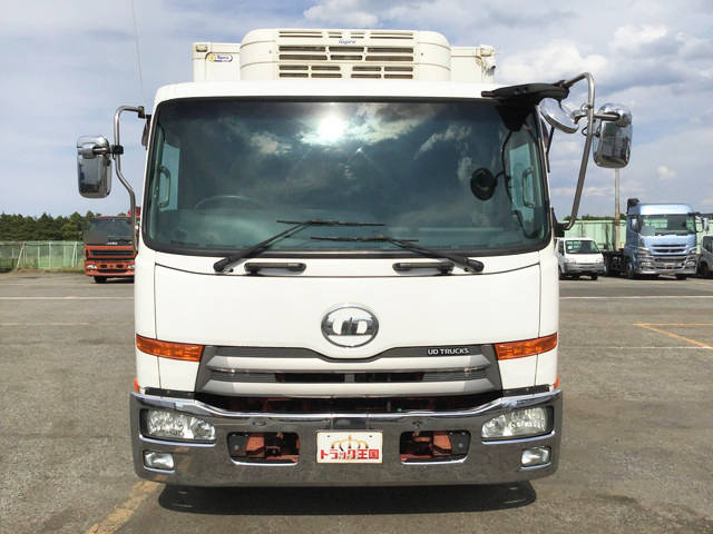 UDトラックスコンドル冷凍車（冷蔵車）中型（4t）[写真07]