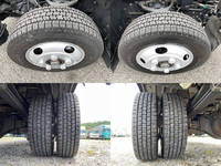 日野デュトロ平ボディ小型（2t・3t）[写真18]