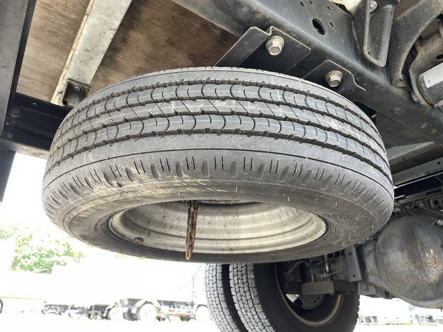 日野デュトロ平ボディ小型（2t・3t）[写真21]