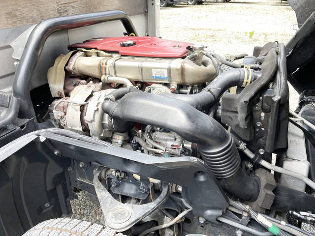 日野デュトロ平ボディ小型（2t・3t）[写真24]