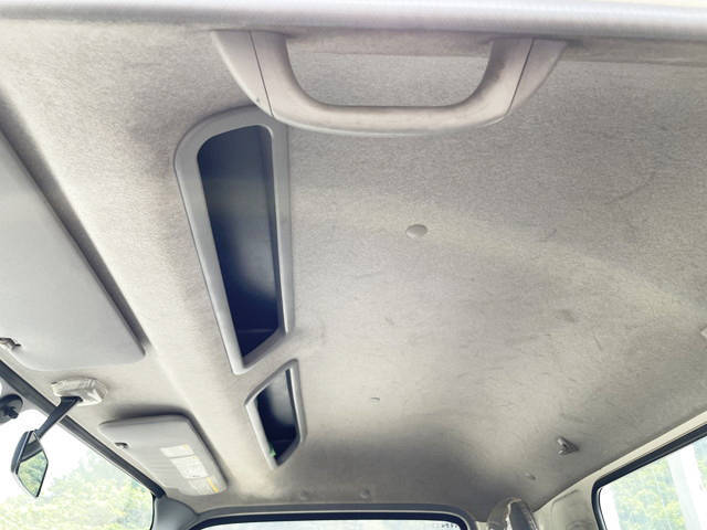 日野デュトロ平ボディ小型（2t・3t）[写真31]