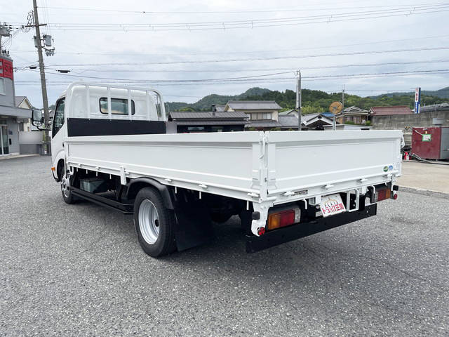 日野デュトロ平ボディ小型（2t・3t）[写真04]