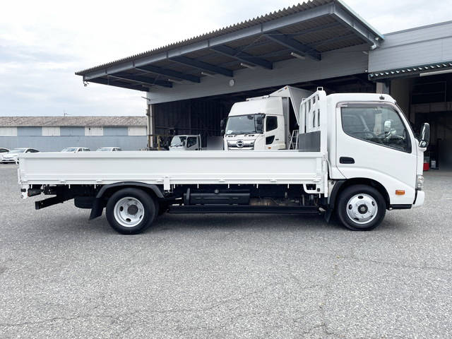 日野デュトロ平ボディ小型（2t・3t）[写真06]