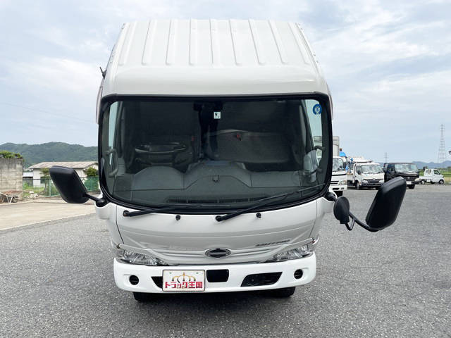 日野デュトロ平ボディ小型（2t・3t）[写真08]