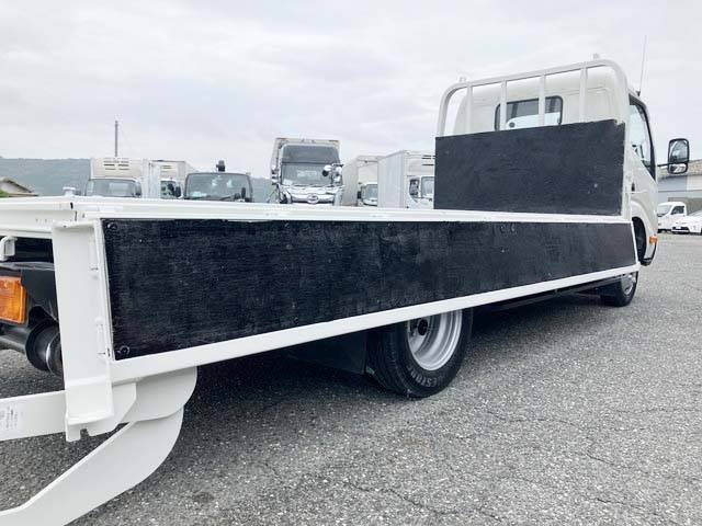 日野デュトロ平ボディ小型（2t・3t）[写真15]