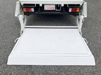 日野デュトロ平ボディ小型（2t・3t）[写真18]