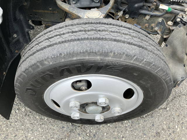 日野デュトロ平ボディ小型（2t・3t）[写真23]