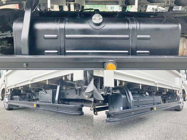 日野デュトロ平ボディ小型（2t・3t）[写真24]