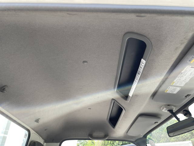 日野デュトロ平ボディ小型（2t・3t）[写真36]