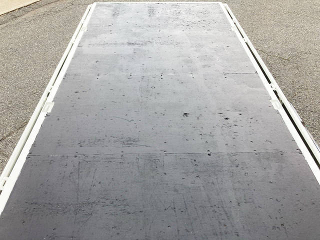 日野デュトロ平ボディ小型（2t・3t）[写真12]