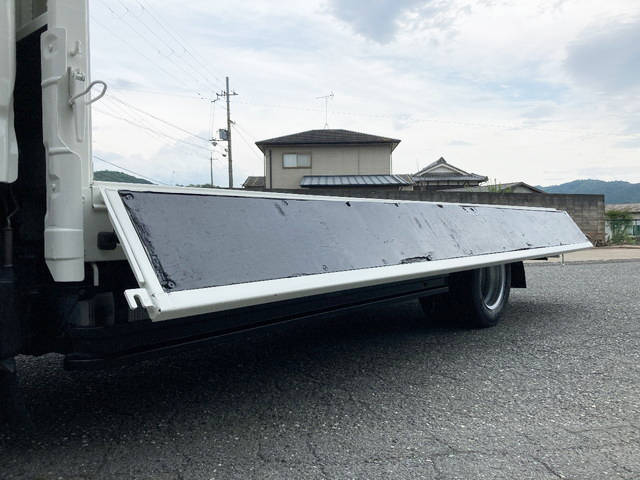 日野デュトロ平ボディ小型（2t・3t）[写真15]