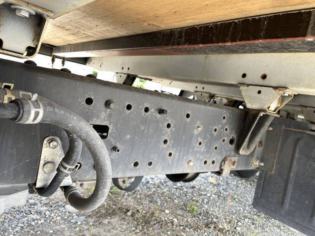 日野デュトロ平ボディ小型（2t・3t）[写真22]