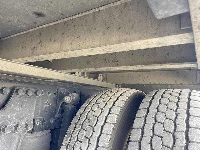 日野プロフィアアルミウイング大型（10t）[写真20]